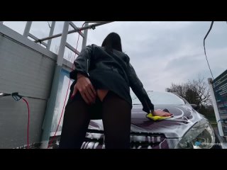 stepsister washed the car and did not forget about the driver039s cock swallowed a lot of sperm pornhubcom720